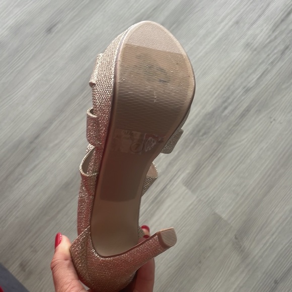 Dream Pairs heels gold sparkly 7 - Picture 6 of 7